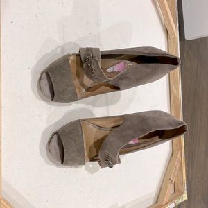 Dark Gray Lamb Open Toe Heels in Fair Condition